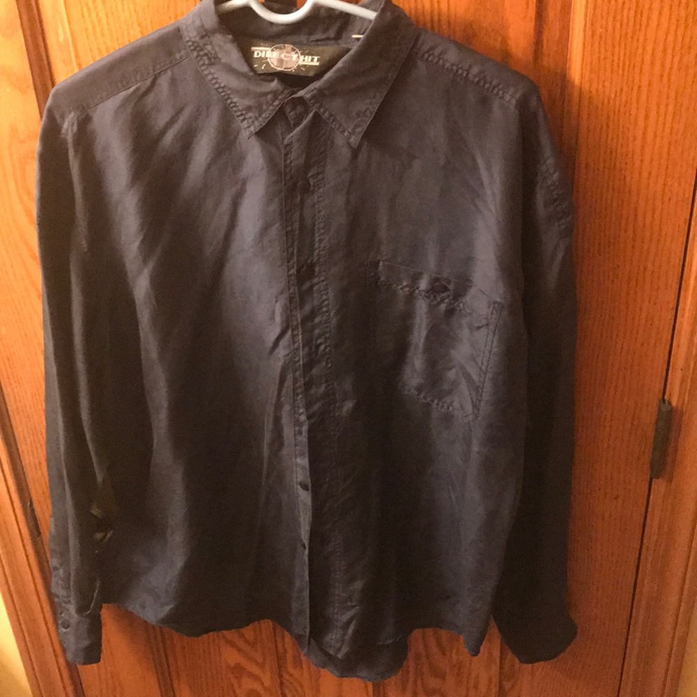 Men’s medium blue silk shirt